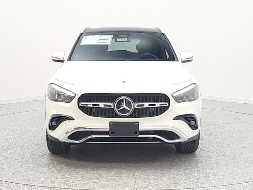 MERCEDES-BENZ GLA-CLASS - 2