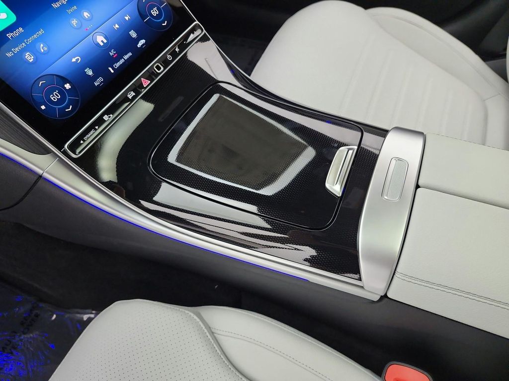 صورة 9 لـ 2026 Mercedes-BENZ C-CLASS