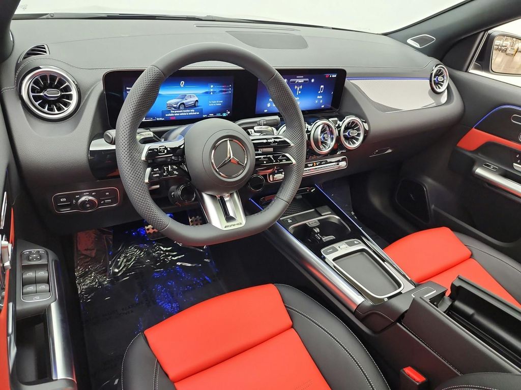 MERCEDES-BENZ GLA-CLASS AMG - 9