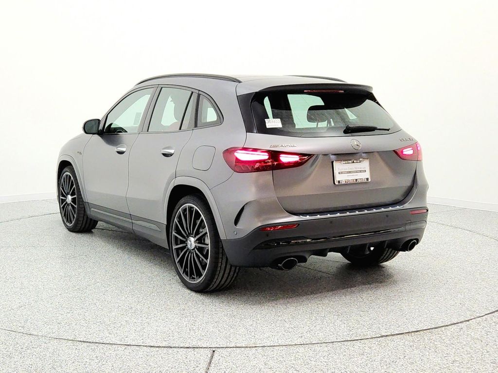 MERCEDES-BENZ GLA-CLASS AMG - 7