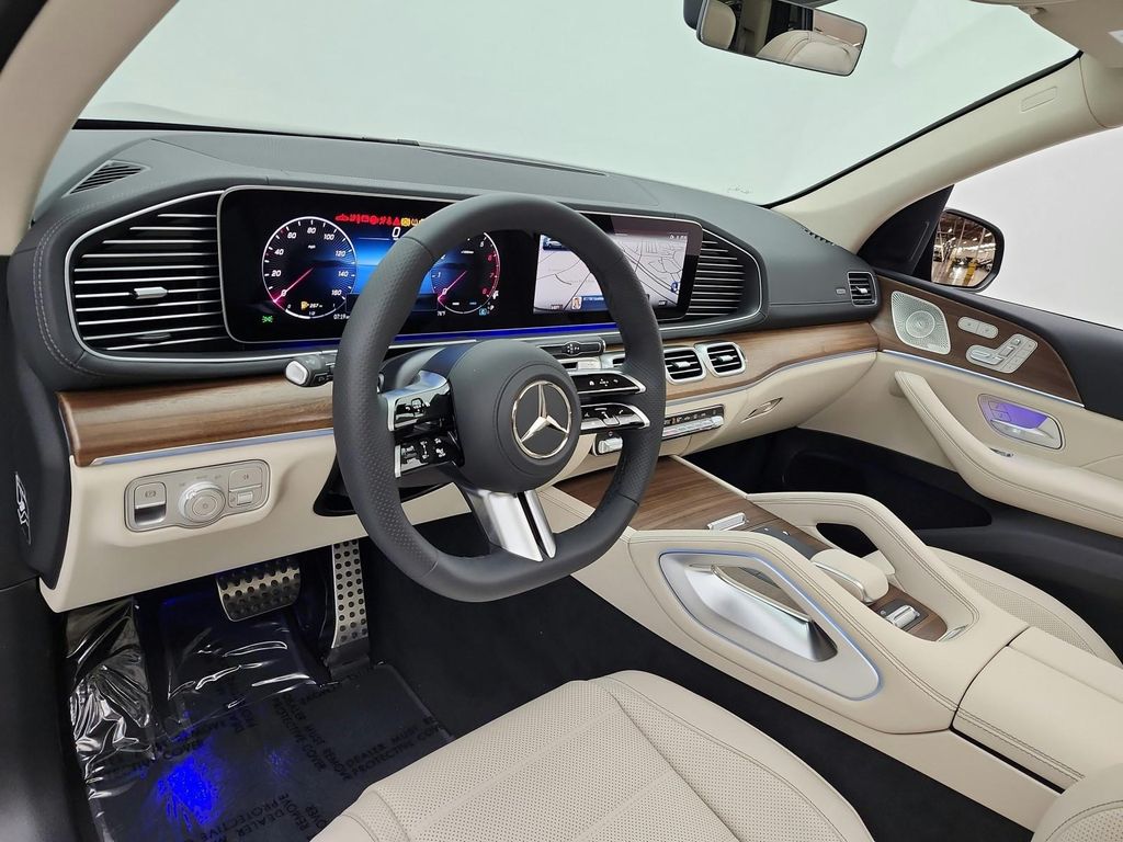 صورة 9 لـ 2026 Mercedes-BENZ GLS