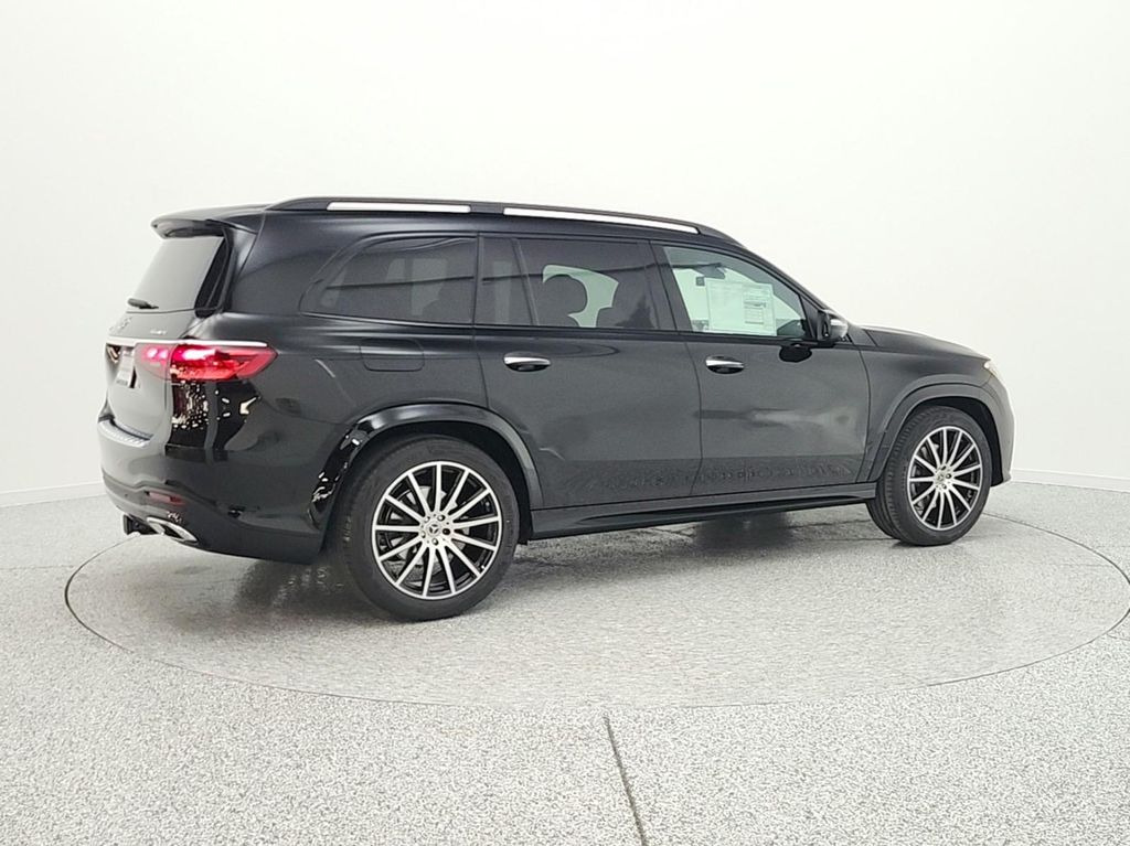 MERCEDES-BENZ GLS - 5