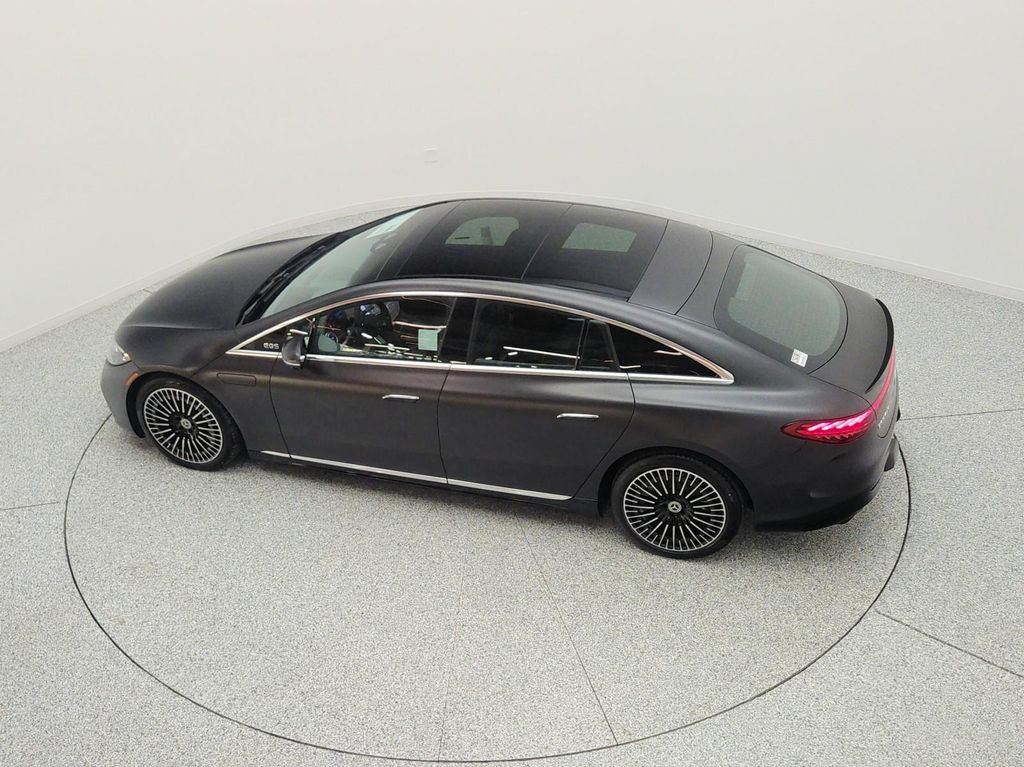 2026 Mercedes-BENZ EQS thumbnail 22