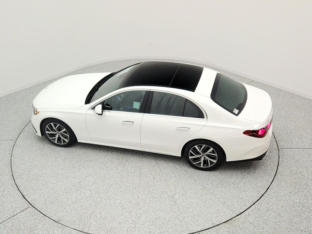 صورة مصغرة 23 لـ 2026 Mercedes-BENZ E-CLASS
