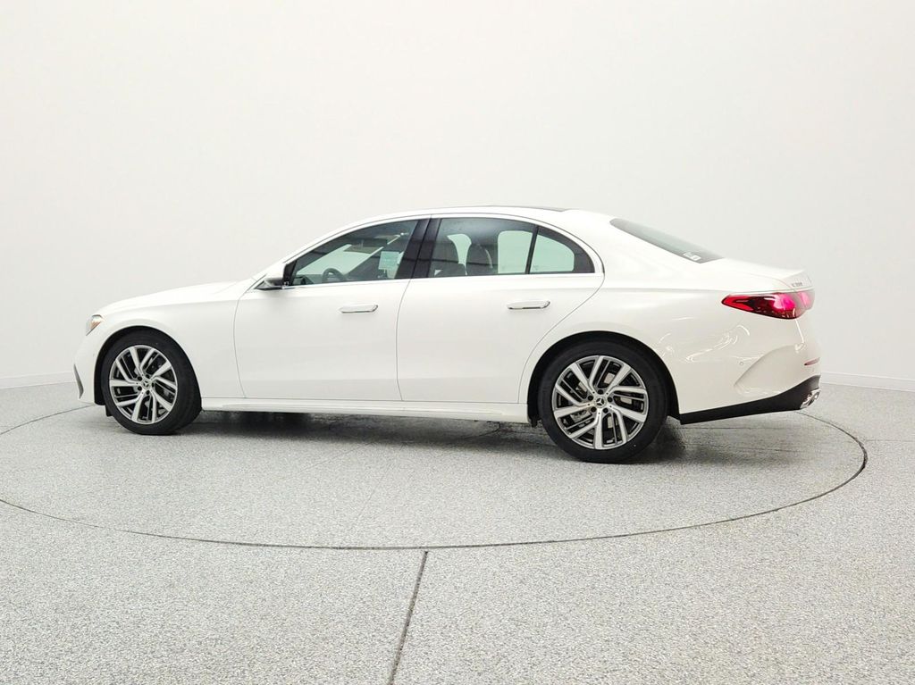 صورة 8 لـ 2026 Mercedes-BENZ E-CLASS