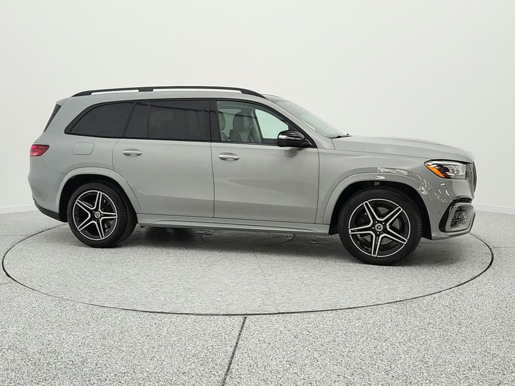 MERCEDES-BENZ GLS-CLASS - 4
