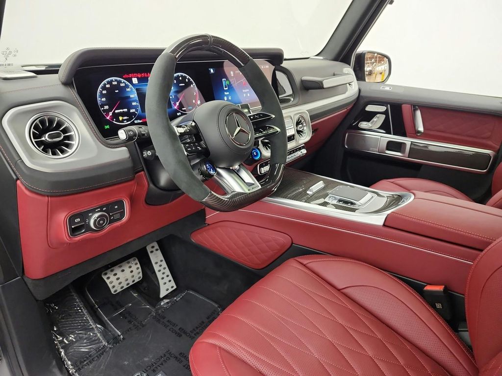صورة 10 لـ 2026 Mercedes-BENZ AMG G 63