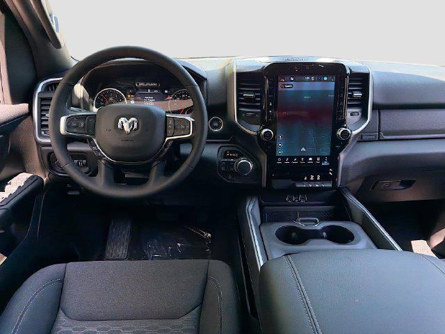 2026 RAM 1500 BIG HORN/LONE STAR thumbnail 22