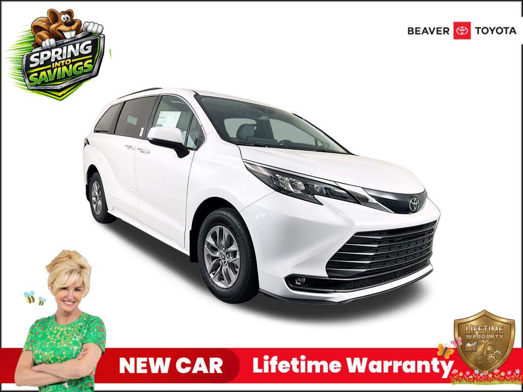 New 2026 Toyota Sienna XLE