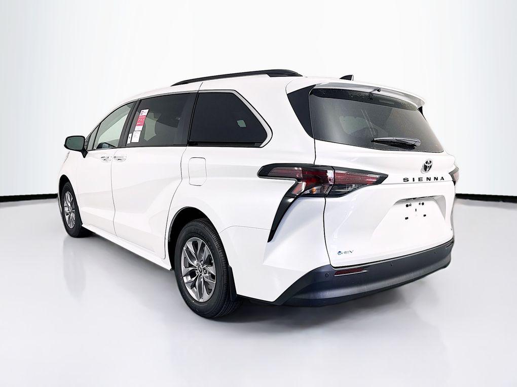 TOYOTA SIENNA - 6