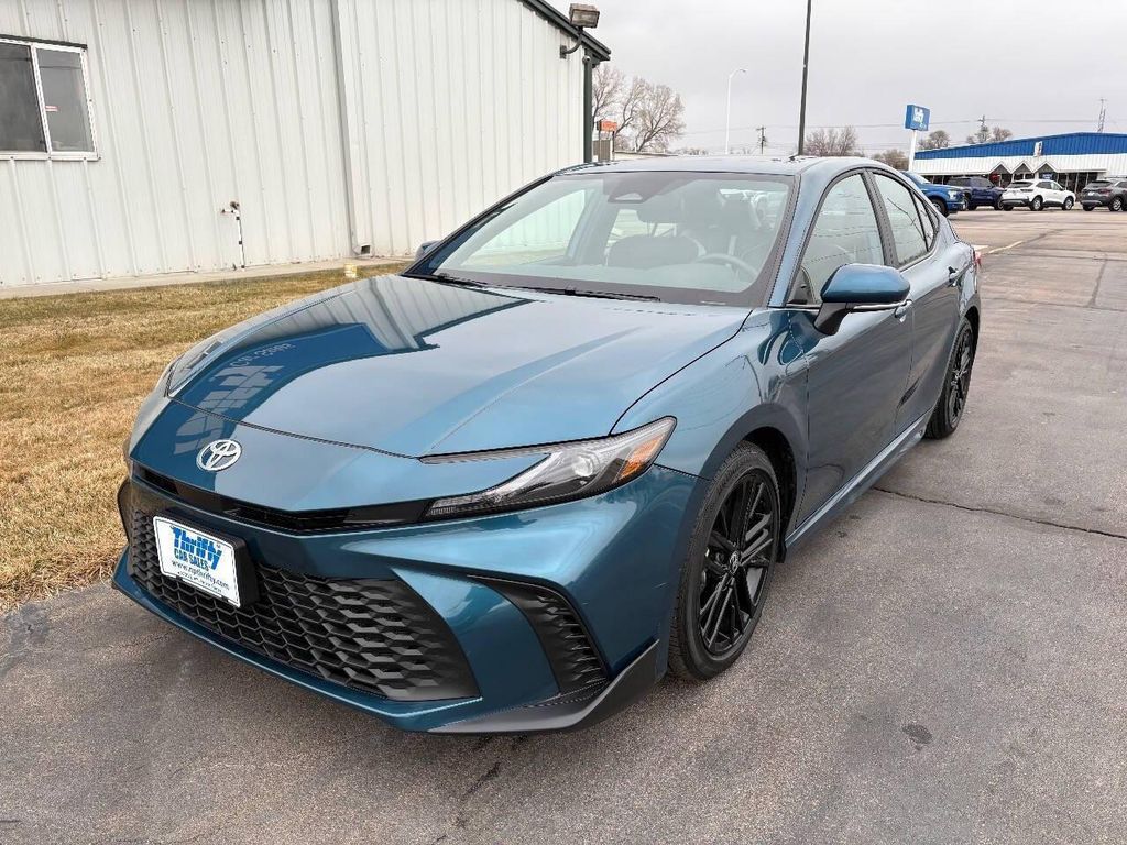 TOYOTA CAMRY - 8