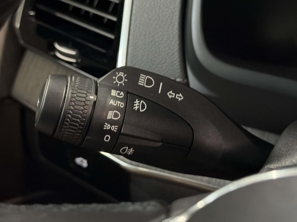 صورة مصغرة 24 لـ 2023 Volvo XC90 B6 ULTIMATE 7-SEATER