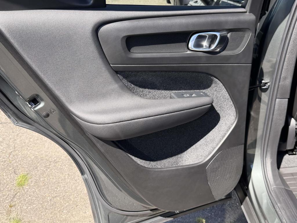 2026 Volvo XC40 B5 ULTRA 缩略图 12