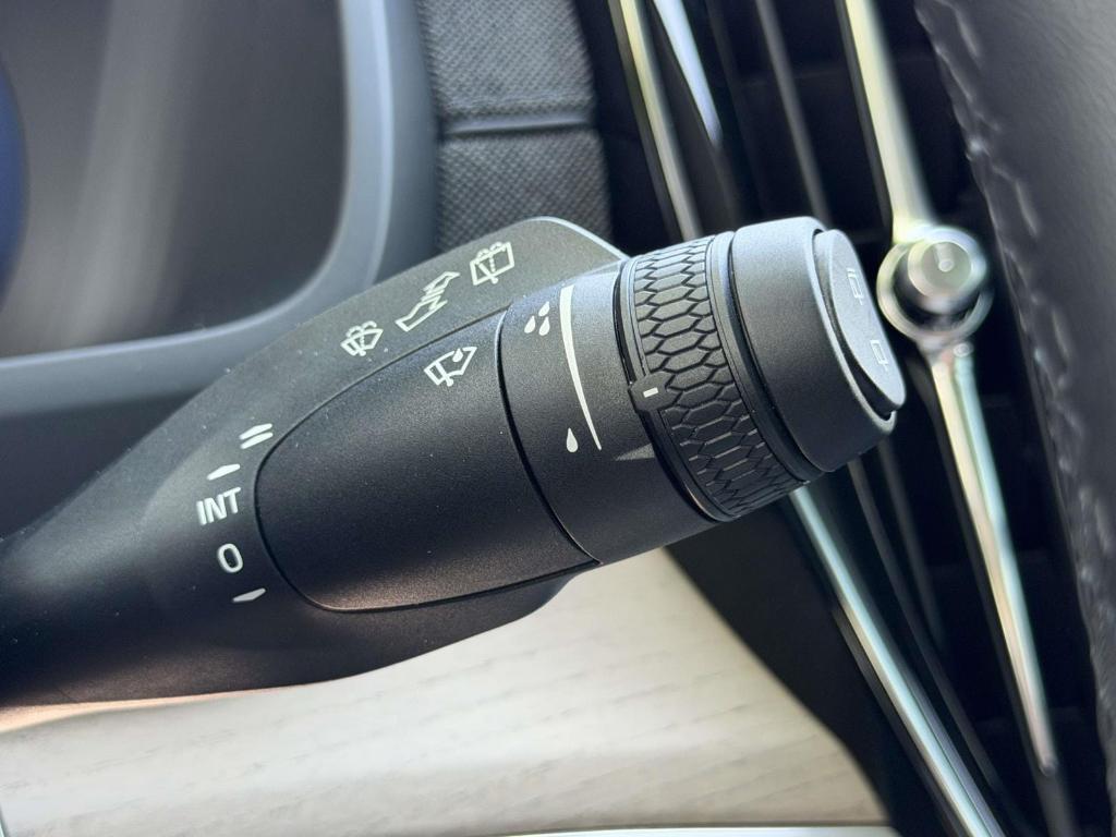 2026 Volvo XC90 B6 CORE 缩略图 26
