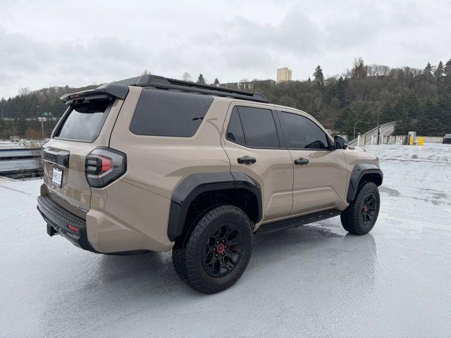 TOYOTA 4RUNNER - 5