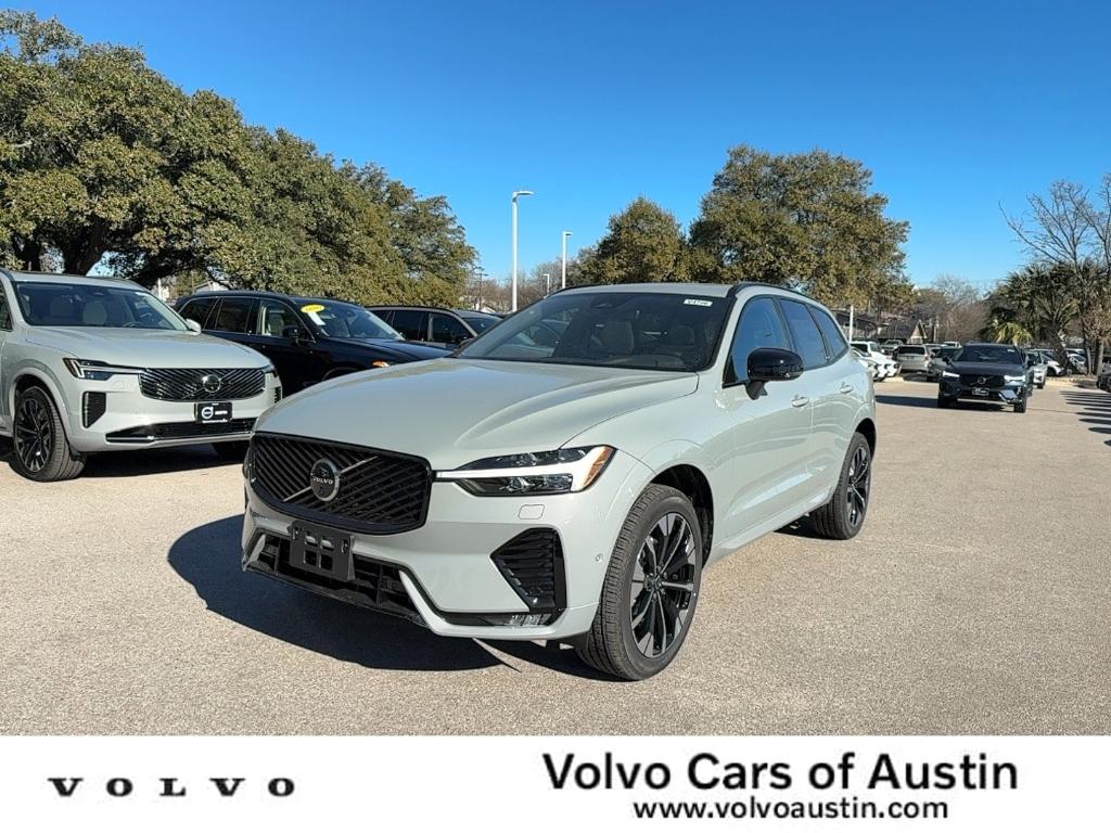 New 2026 Volvo XC60 B5 Plus
