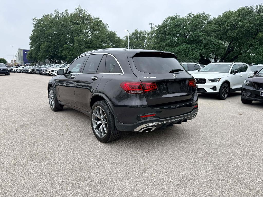 MERCEDES-BENZ GLC - 4