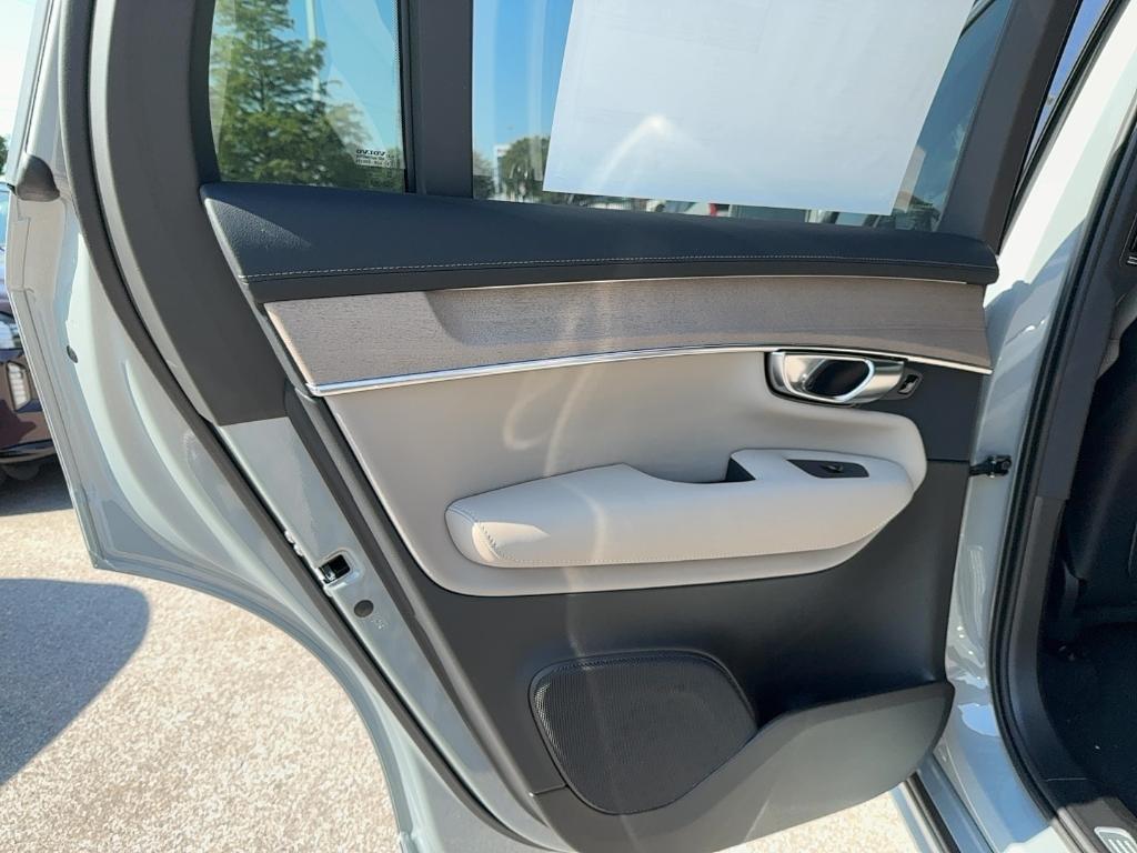 2026 Volvo XC90 B6 PLUS 7-SEATER 缩略图 16