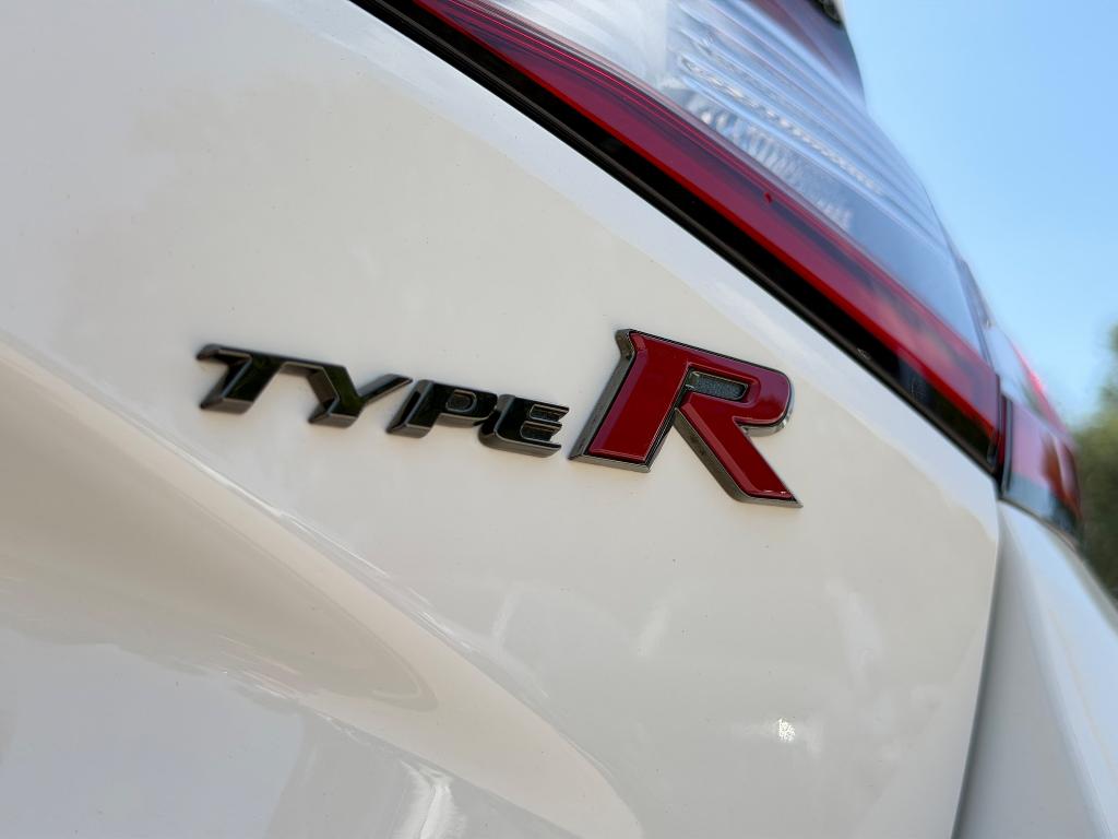 2025 Honda CIVIC TYPE R BASE photo 6