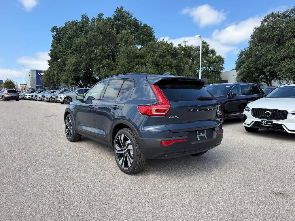 2026 Volvo XC40 B5 PLUS 照片 4
