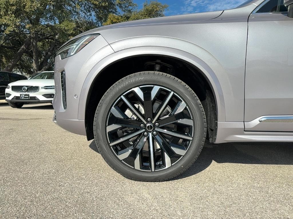 2026 Volvo XC90 B6 PLUS 7-SEATER — фото 9