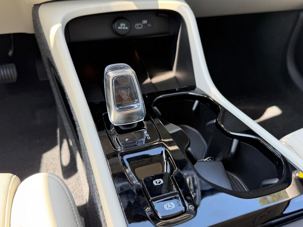 2026 Volvo XC40 B5 PLUS 缩略图 13
