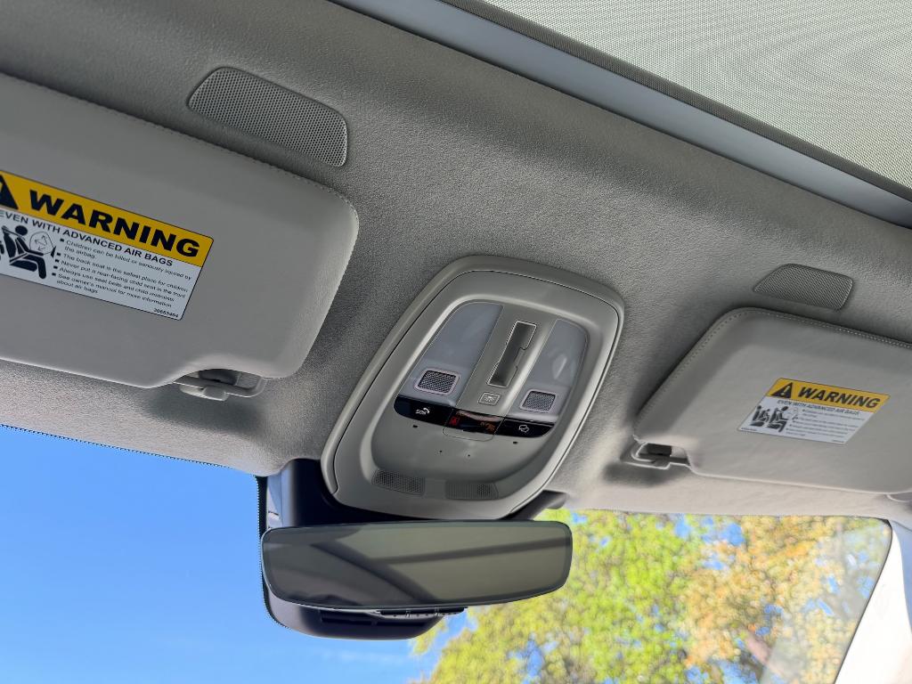 صورة 15 لـ 2026 Volvo XC90 B5 ULTRA 6-SEATER