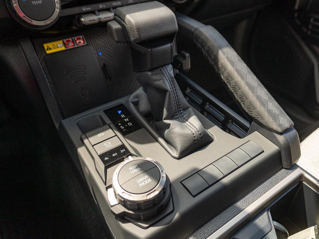 صورة مصغرة 26 لـ 2026 Toyota 4RUNNER SR5