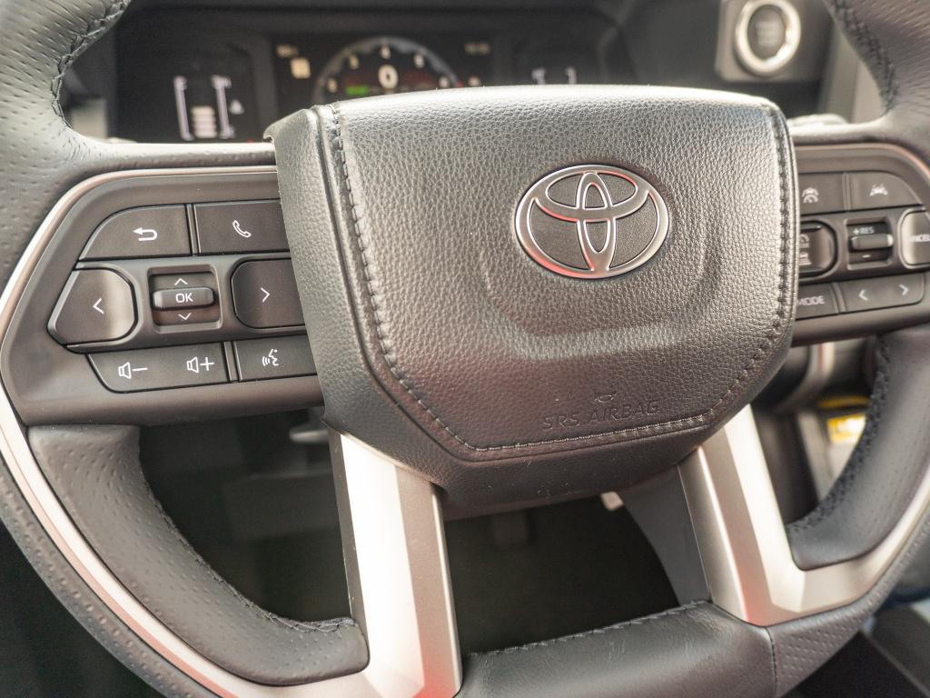 صورة مصغرة 31 لـ 2026 Toyota 4RUNNER SR5