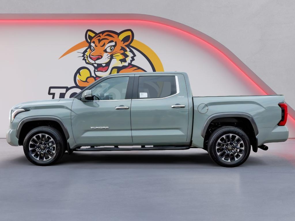TOYOTA TUNDRA - 8