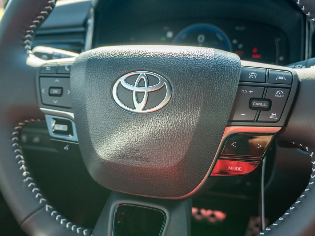 صورة مصغرة 30 لـ 2026 Toyota CAMRY NIGHTSHADE