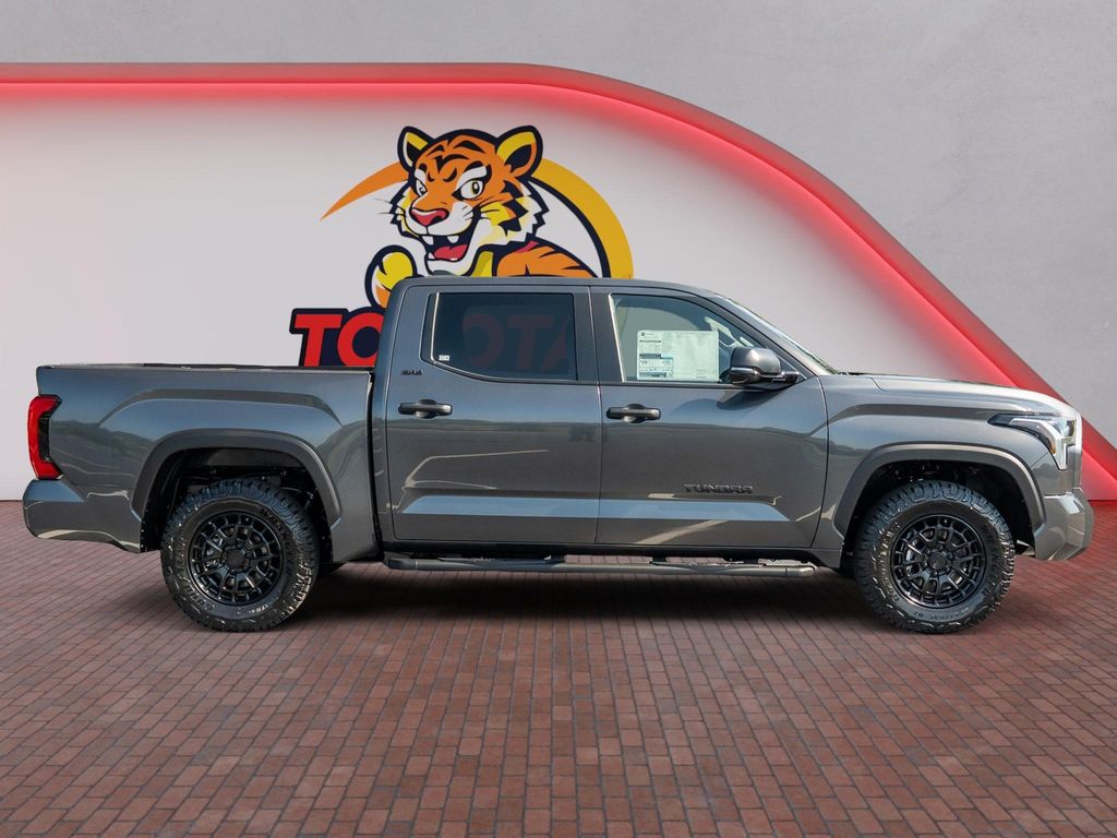صورة 4 لـ 2026 Toyota TUNDRA SR5
