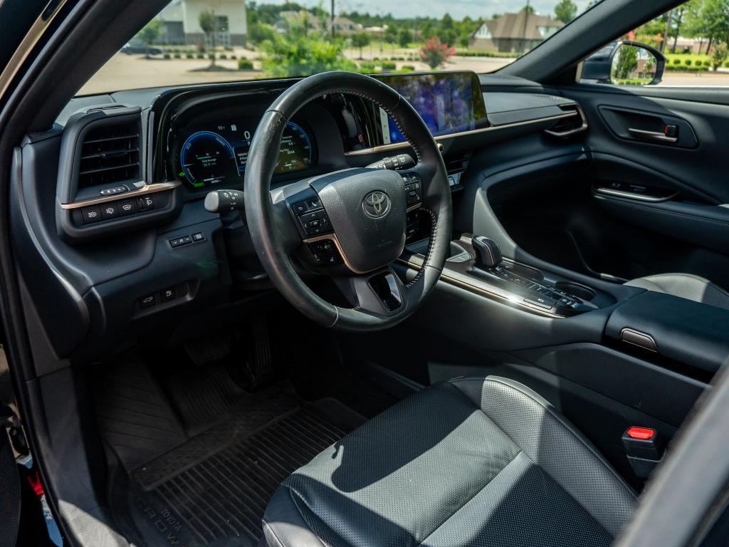 2025 Toyota CROWN SIGNIA XLE 照片 11