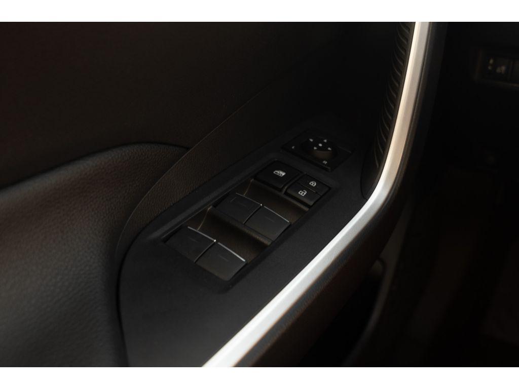 صورة مصغرة 28 لـ 2025 Toyota RAV4 HYBRID XLE