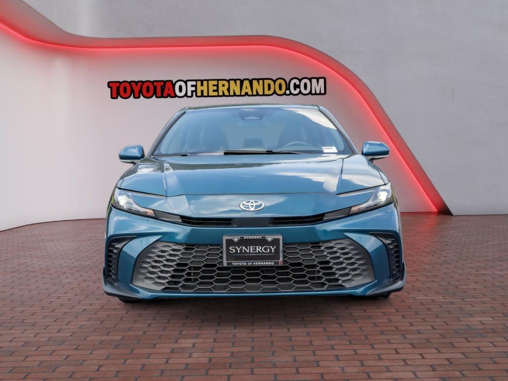 2025 Toyota CAMRY SE 照片 2
