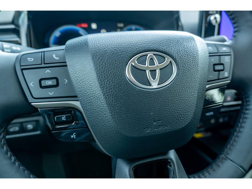 صورة مصغرة 30 لـ 2026 Toyota CAMRY XLE