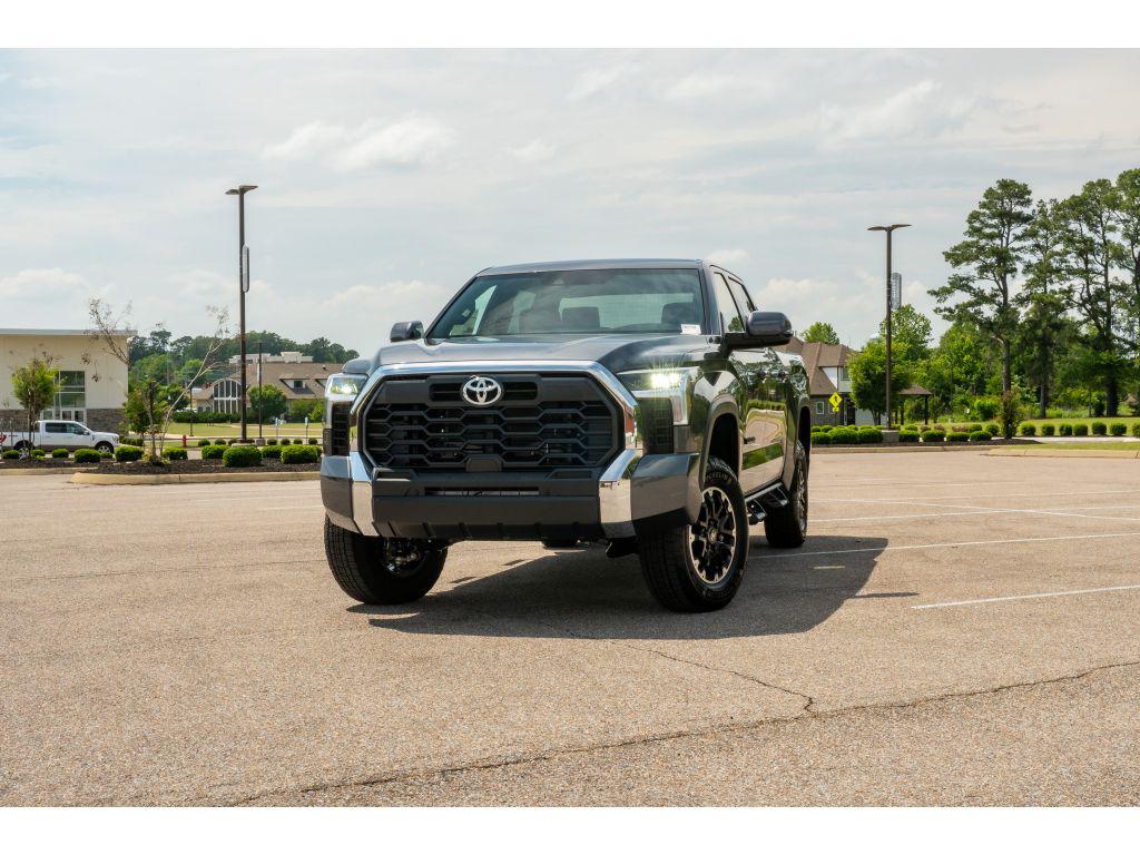 New 2026 Toyota Tundra SR5