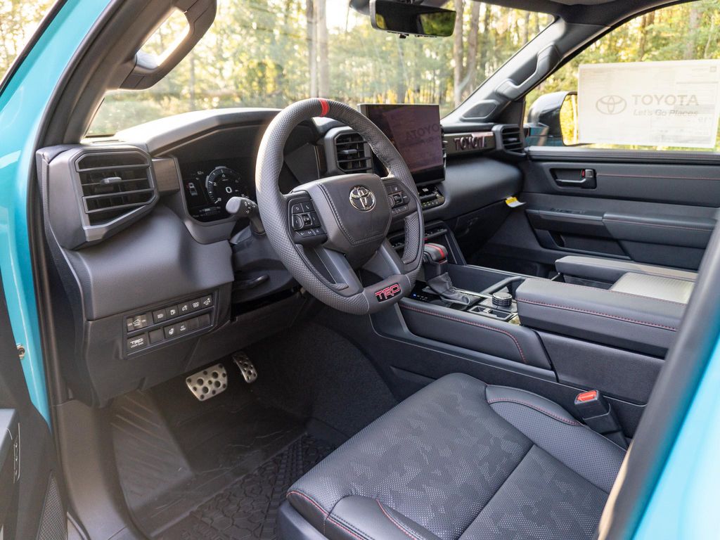 صورة مصغرة 12 لـ 2026 Toyota TUNDRA HYBRID TRD PRO