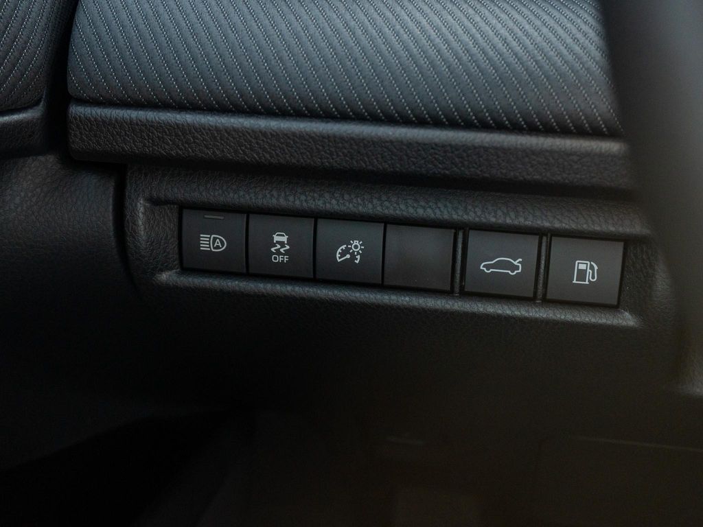 صورة مصغرة 27 لـ 2026 Toyota CAMRY SE