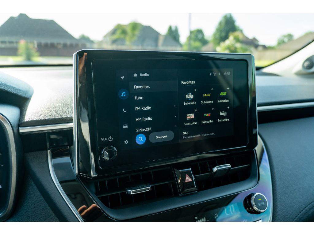صورة مصغرة 23 لـ 2024 Toyota COROLLA CROSS XLE