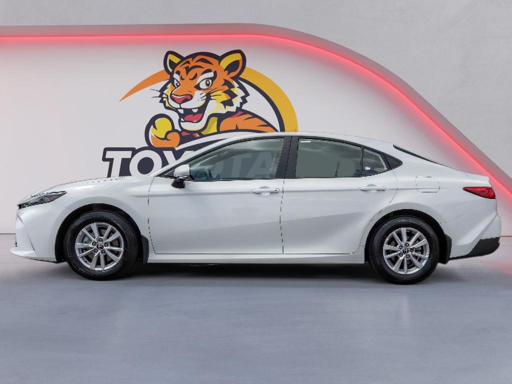 TOYOTA CAMRY - 8
