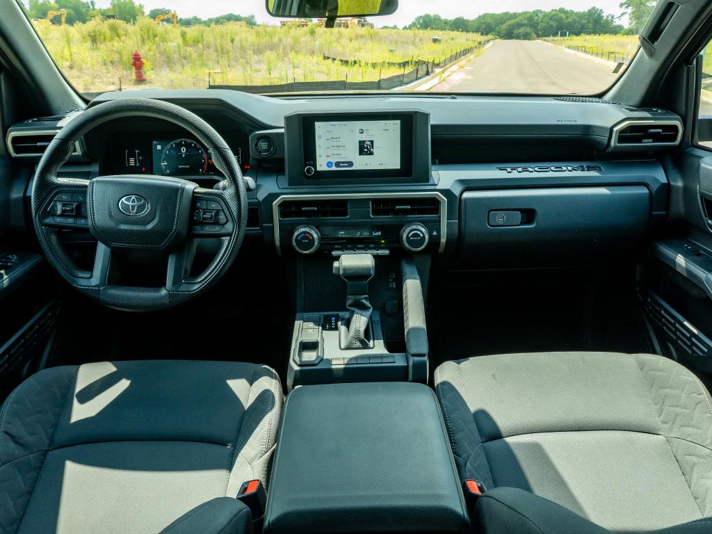 2026 Toyota TACOMA SR — миниатюра 19
