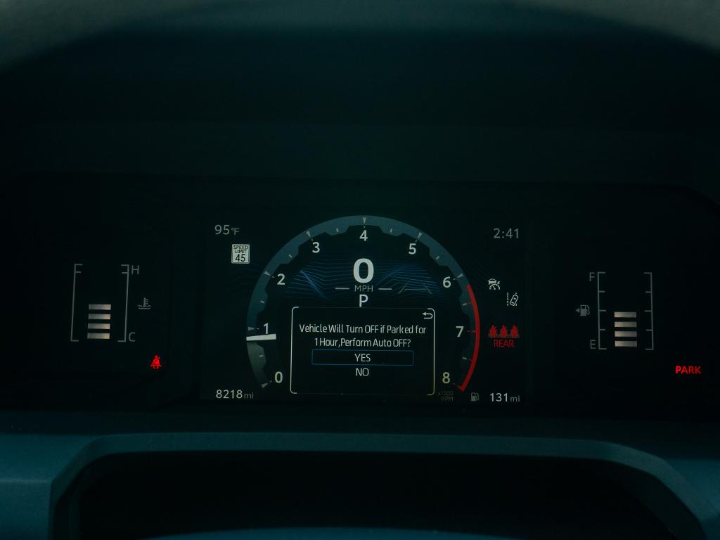 2026 Toyota TACOMA SR — миниатюра 21