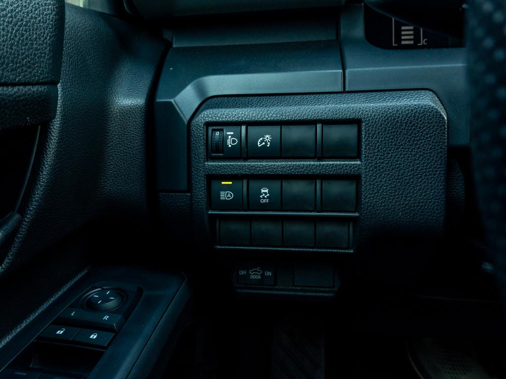 2026 Toyota TACOMA SR — миниатюра 26