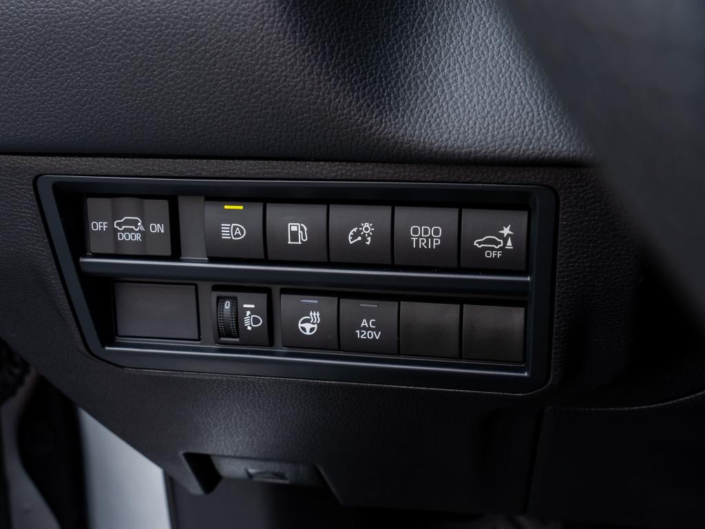2024 Toyota SEQUOIA LIMITED 缩略图 29