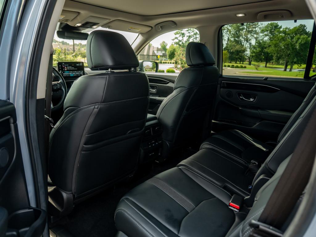 2025 Honda PILOT TOURING 8-PASSENGER — миниатюра 13