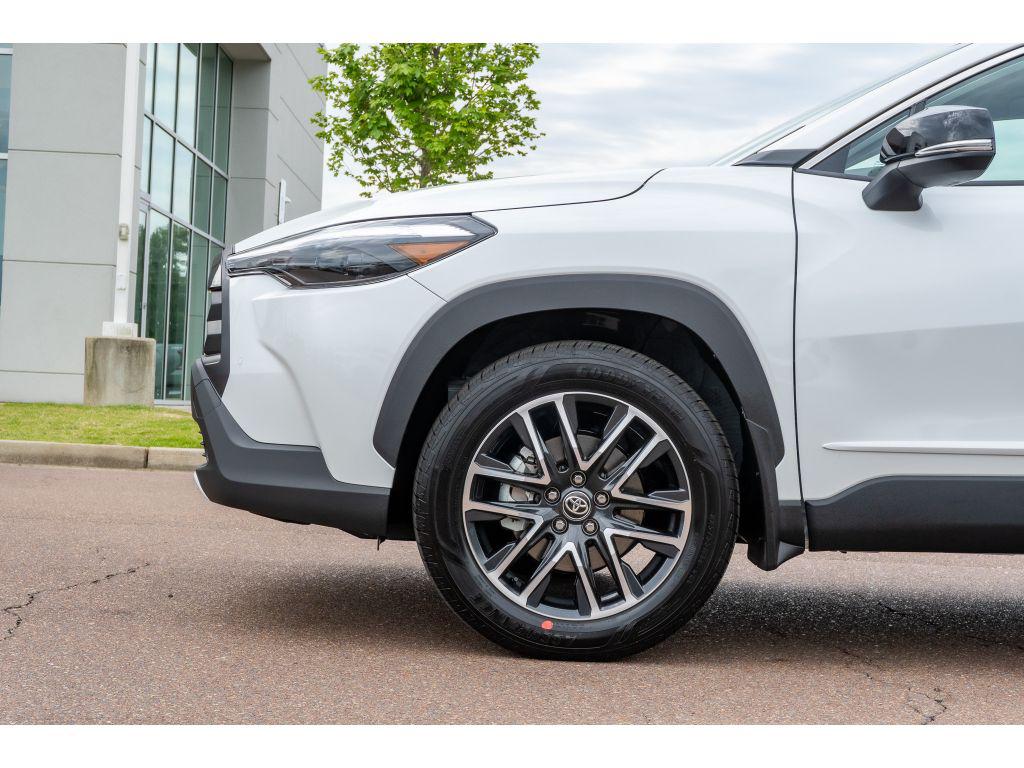 TOYOTA COROLLA CROSS - 10