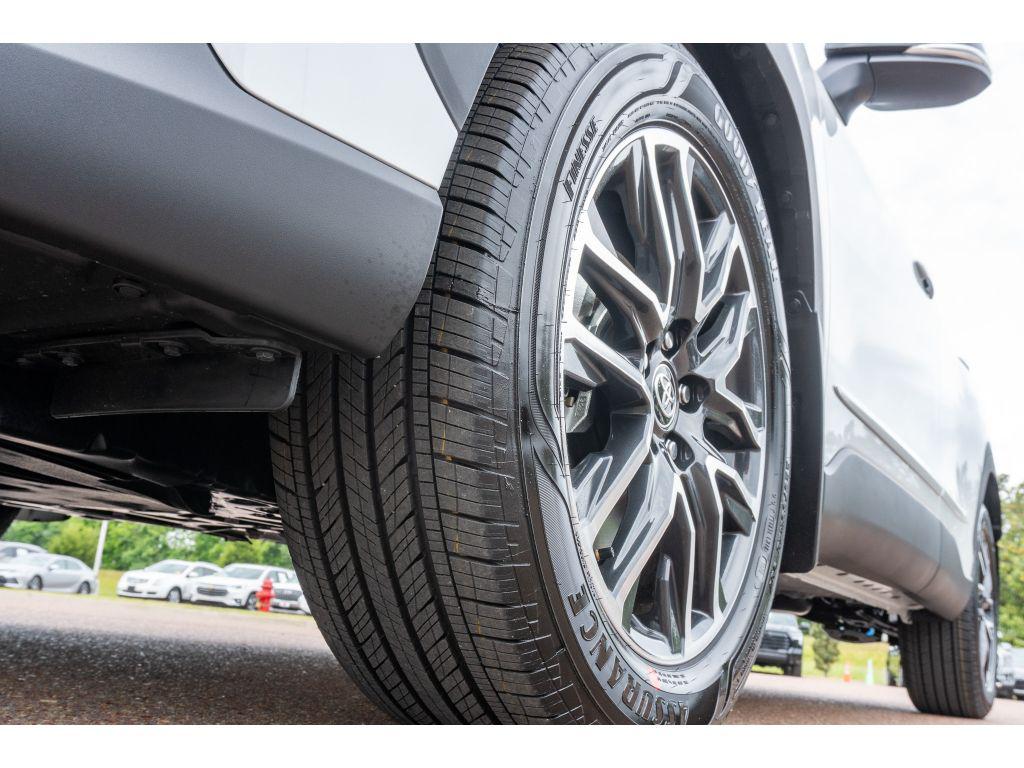 TOYOTA COROLLA CROSS - 9