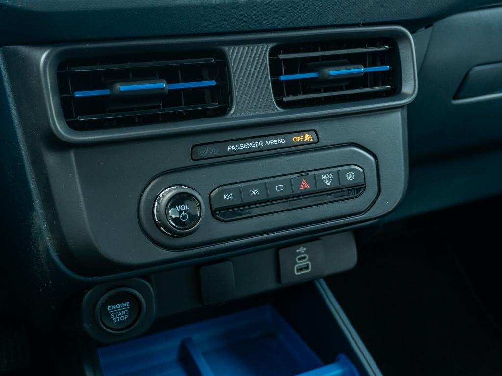 2025 FORD MAVERICK XLT — миниатюра 23
