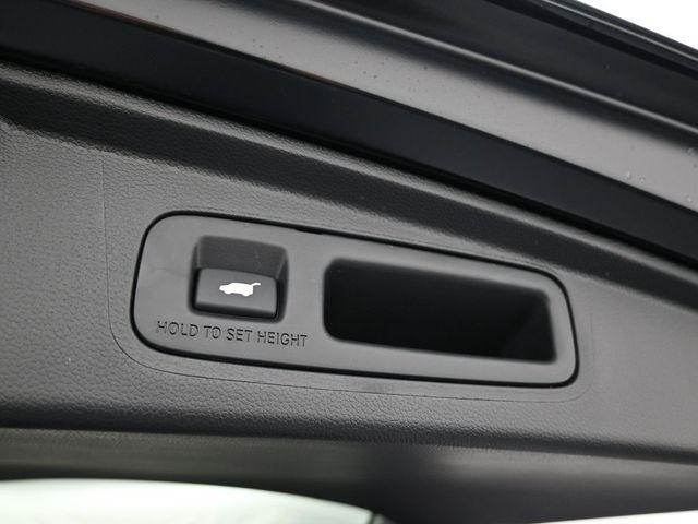 HONDA CR-V HYBRID SPORT-L AWD - 2